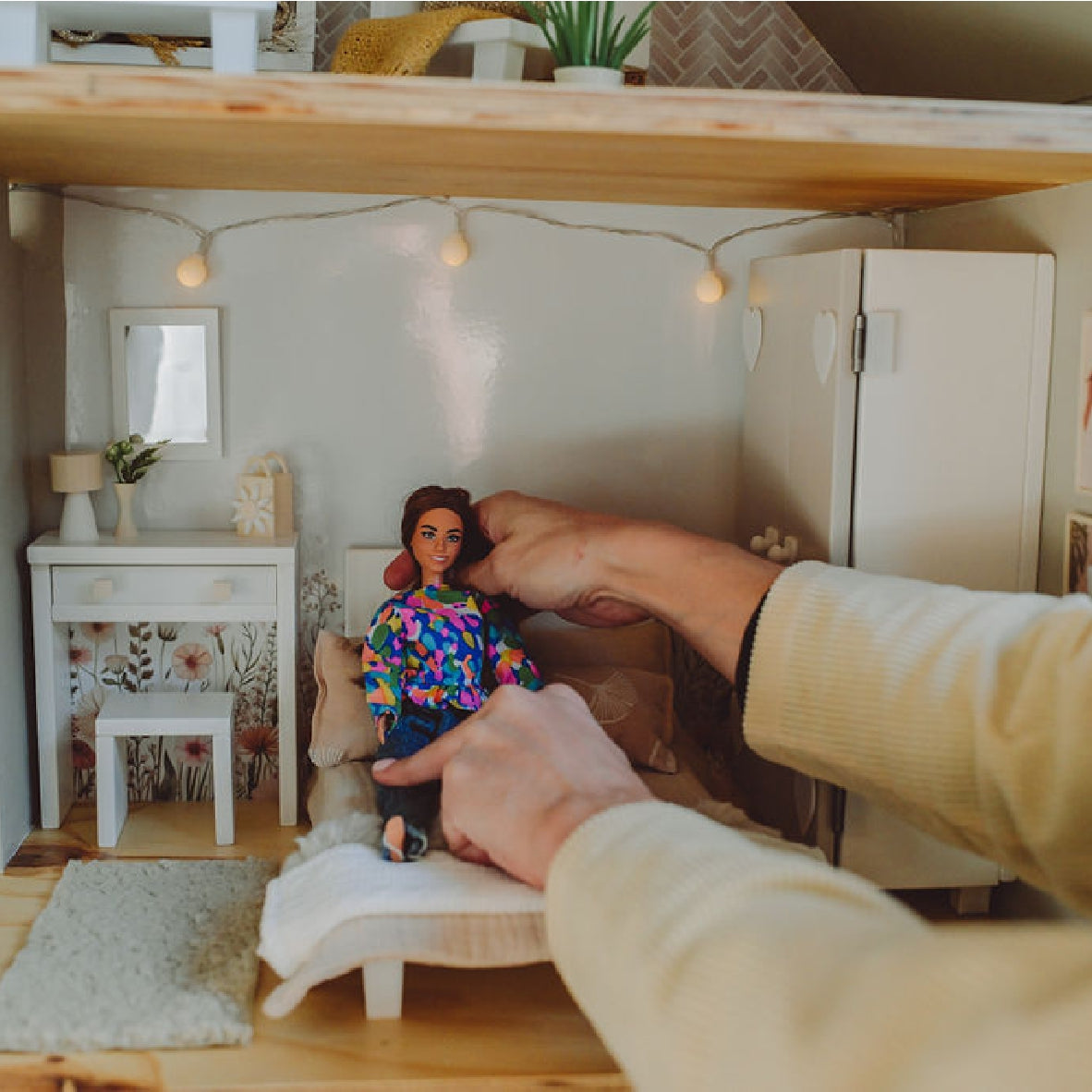 Main Bedroom Set - Dollhouses