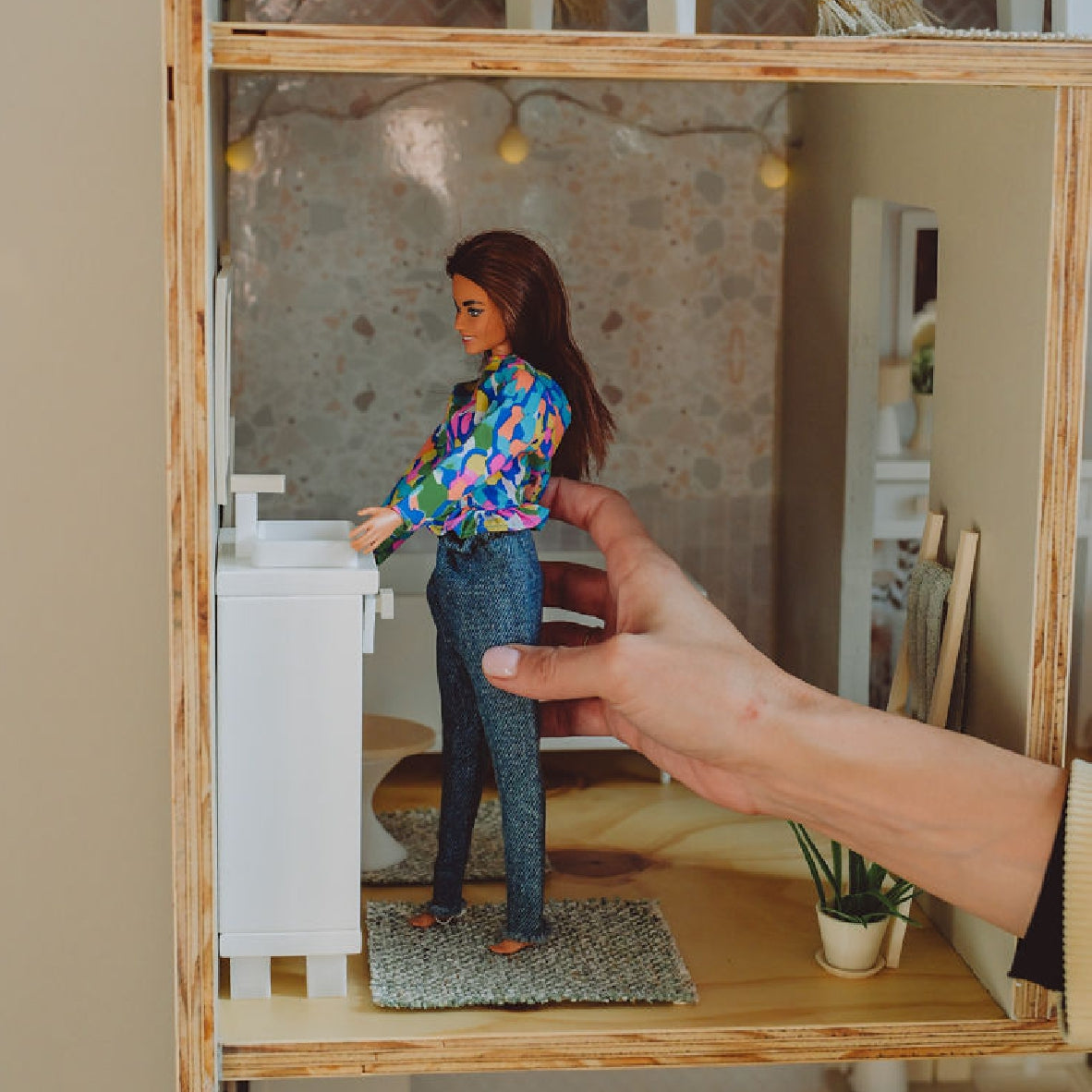Bathroom - Barbie