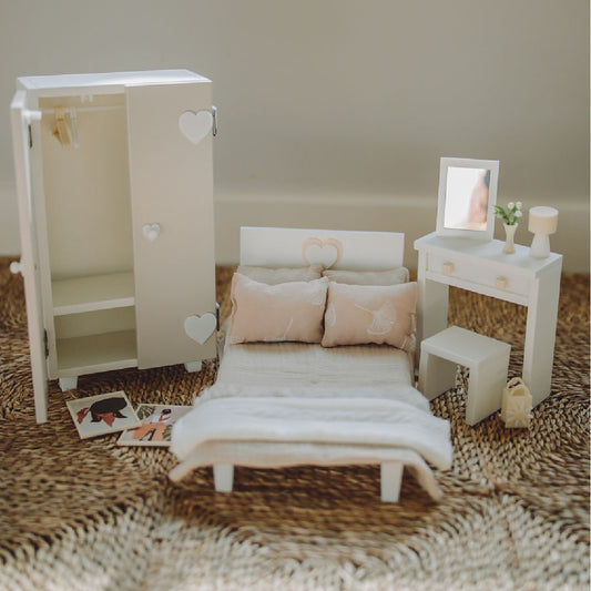 Main Bedroom Set - Barbie