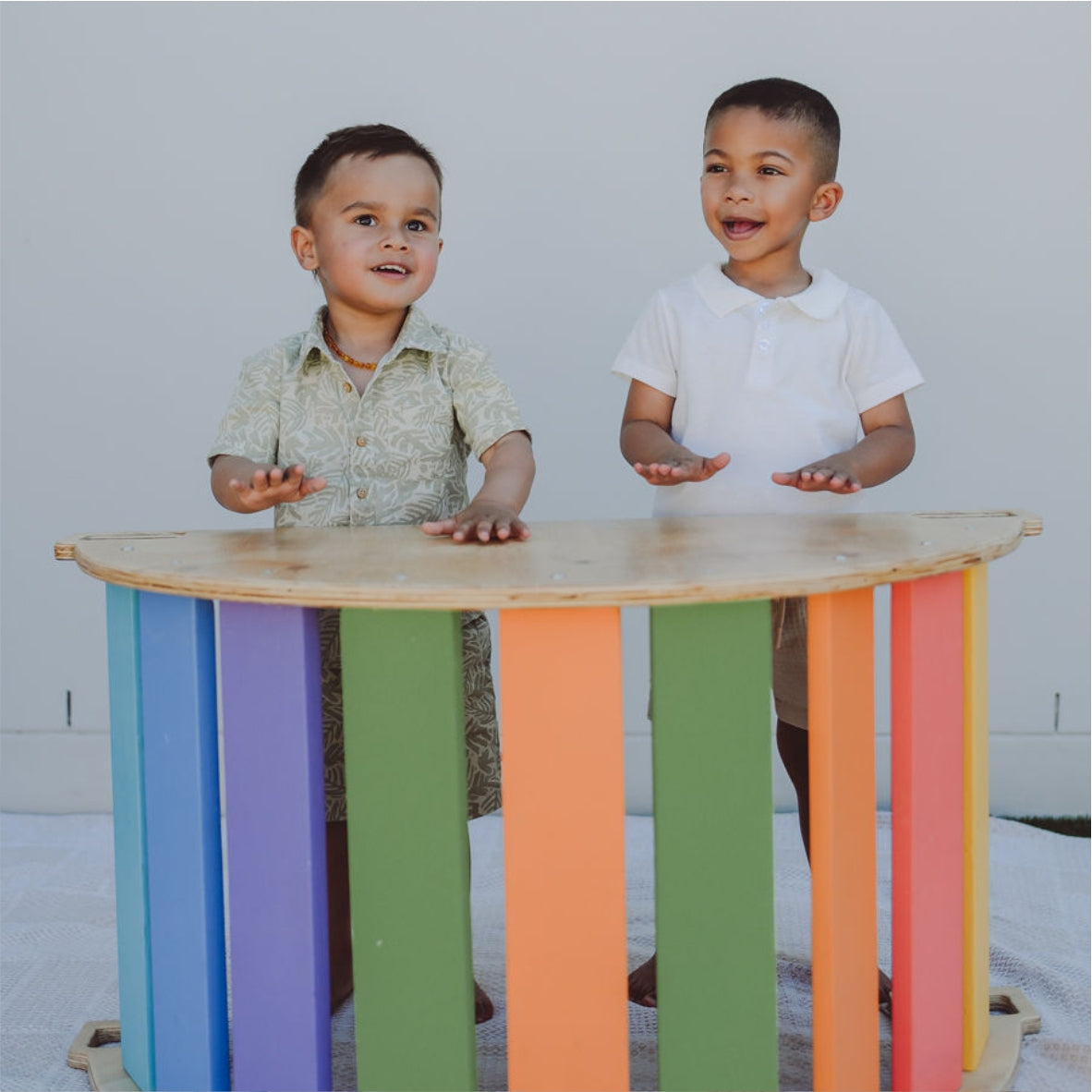 Closed Rocker for kids - Pikler