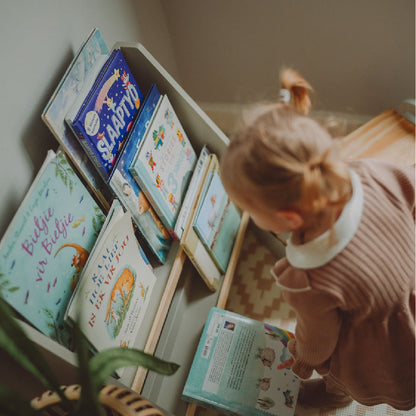 Freestanding Bookshelf