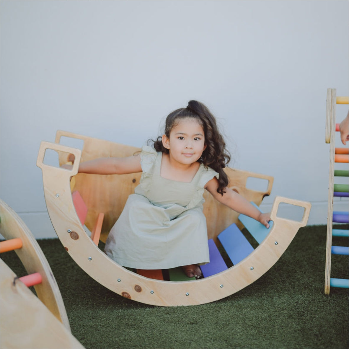 Closed Rocker for kids - Pikler